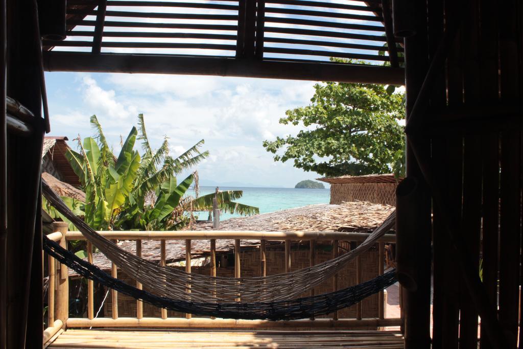 Captain Yut'S Bangalows Koh Lipe Exterior photo